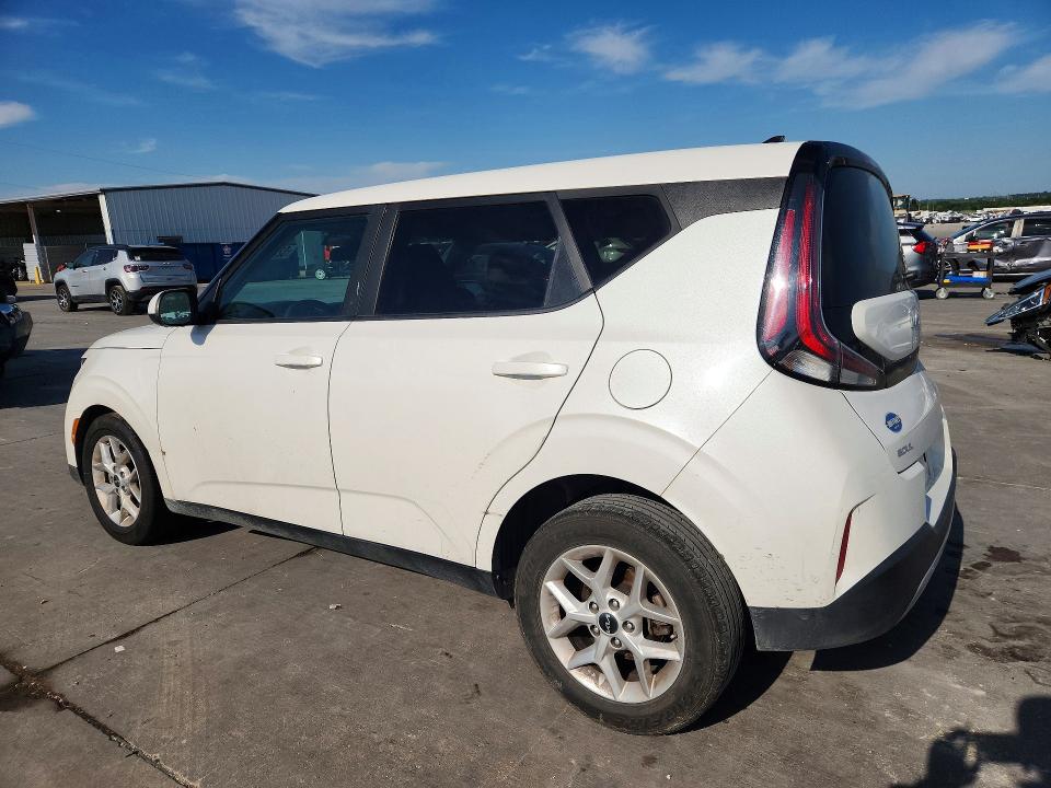 2023 Kia VIN KNDJ23AUXP7888873 COPART salvage auction — UNDERCARRIAGE, Tx - Salvage Vehicle Title, sold $1,850 on 2026-07-27 (photo 2)