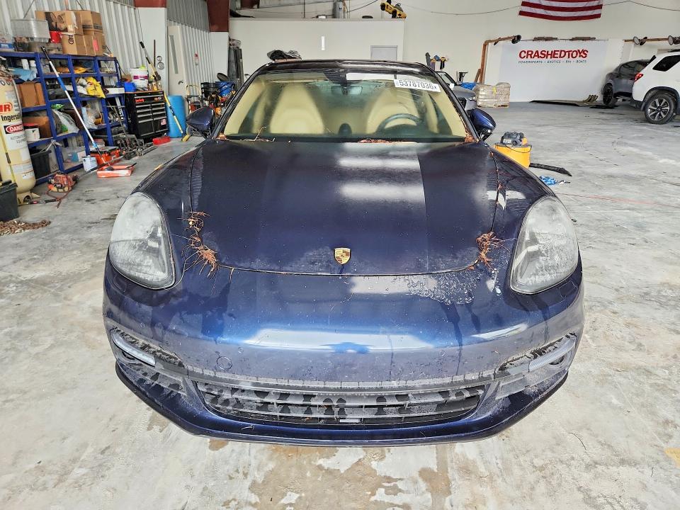 2018 Porsche Panamera VIN WP0AA2A72JL100755 COPART salvage auction — VANDALISM, Fl - Cert Of Title Slvg Rebuildable, sold $13,300 on 2026-07-15 (photo 5)