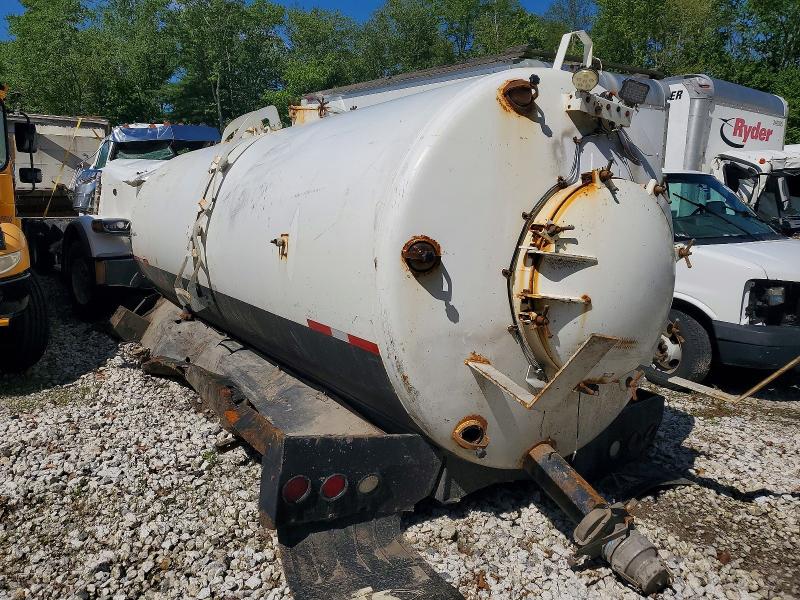 2019 Peterbilt 389 VIN 1NPXL40X7KD498602 COPART salvage auction — ROLLOVER, MA - CERT OF TITLE-SALVAGE, sold $8,500 on 2026-07-16 (photo 1)