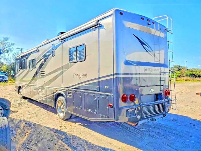 2007 Workhorse R26 VIN 5B4MGF7G173422327 COPART salvage auction — SIDE, Fl - Certificate Of Title (P), sold $25 on 2026-07-28 (photo 3)