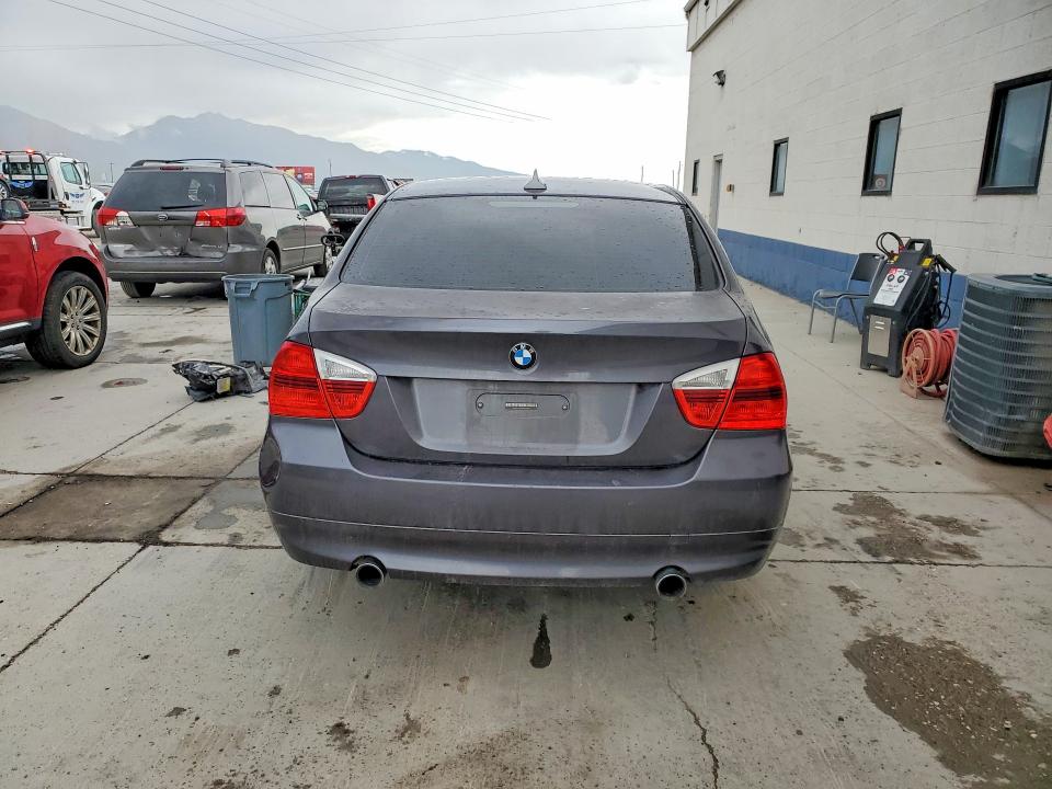 2008 BMW 3 series VIN WBAVD53558A010671 COPART salvage auction — FRONT END, Ut - Salvage Certificate, sold $325 on 2026-07-27 (photo 6)