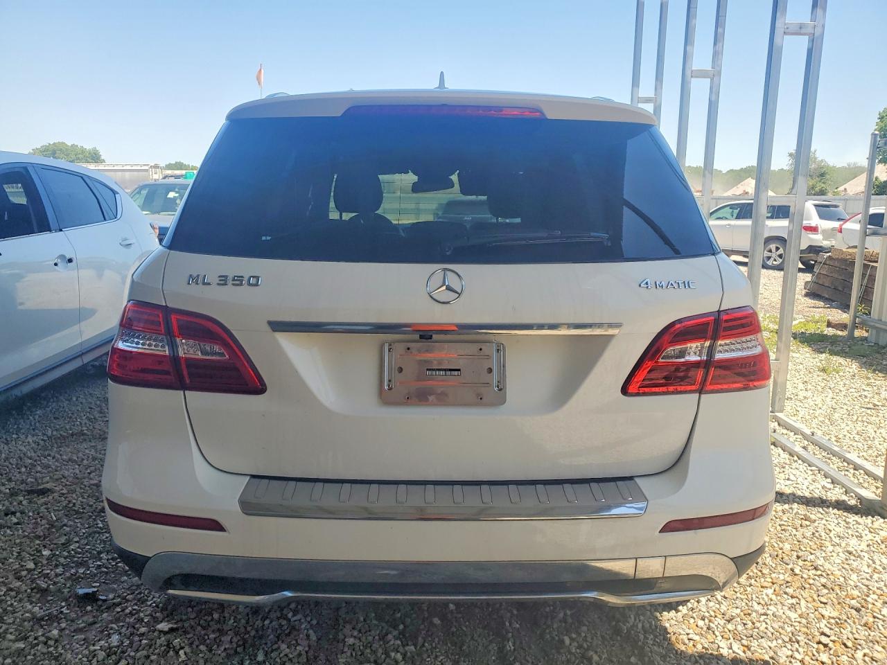 2015 Mercedes-Benz ML-Class VIN 4JGDA5HB7FA502164 COPART salvage auction — Minor Dent/Scratches, KS - CERTIFICATE OF TITLE, sold $2,100 on 2026-07-09 (photo 6)