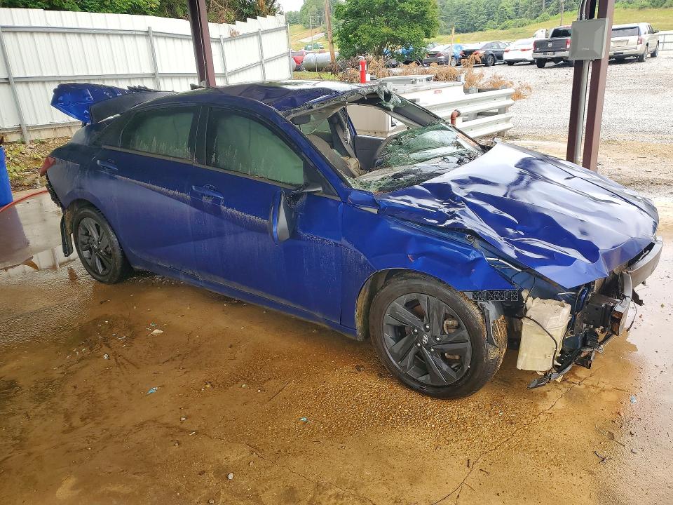 2022 Hyundai Elantra VIN 5NPLS4AG6NH057310 COPART salvage auction — REAR END, Ms - Certificate Of Title, sold $1,150 on 2026-07-02 (photo 4)
