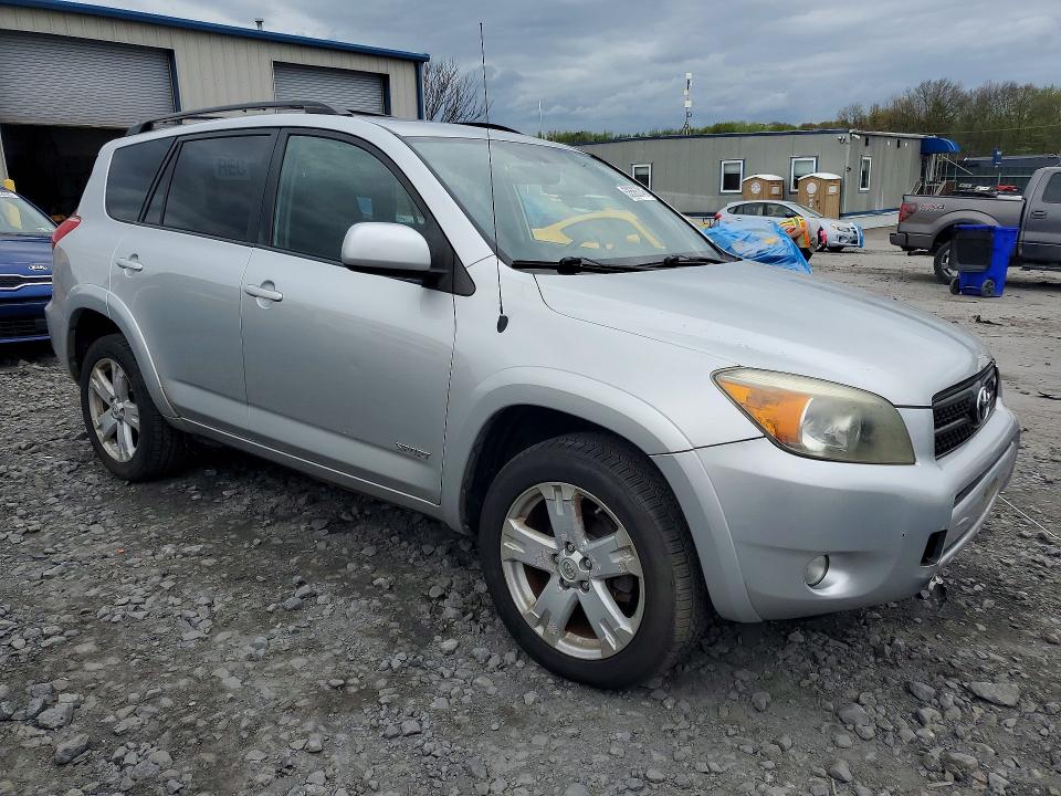 2007 Toyota Rav 4 VIN JTMBK32VX76016436 COPART salvage auction — REAR END, Nj - Certificate Of Title, sold $675 on 2026-07-29 (photo 4)
