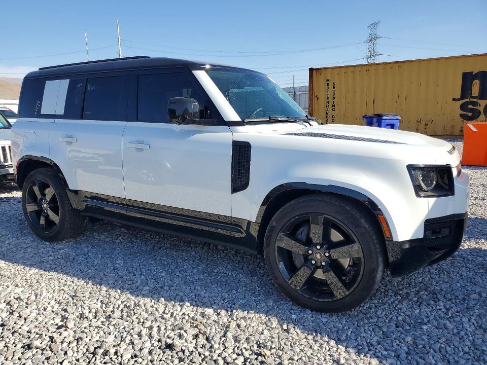 2025 Land rover Defender VIN SALE2EEU1S2367580 COPART salvage auction — FRONT END, Nv - Salvage Title, sold $41,500 on 2026-07-08 (photo 4)