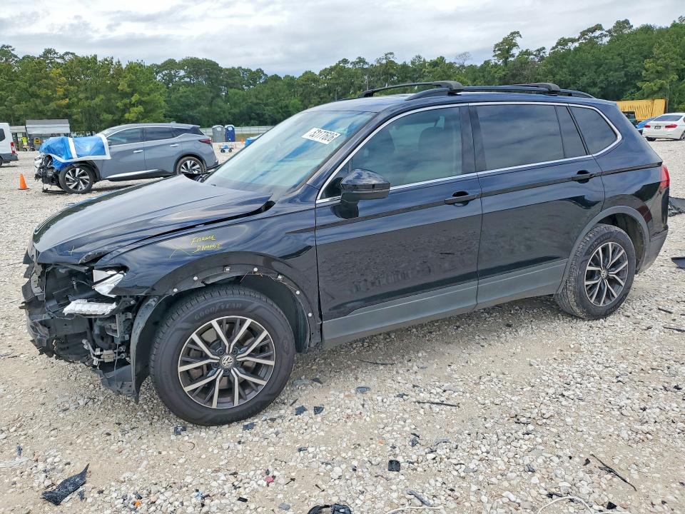 2019 Volkswagen Tiguan VIN 3VV3B7AX6KM161871 — COPART salvage auction photo