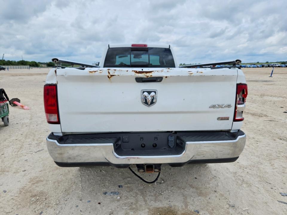 2014 Ram 3500 VIN 3C63R3HL7EG109570 COPART salvage auction — NORMAL WEAR, TX - CERTIFICATE OF TITLE, sold $2,200 on 2026-07-09 (photo 6)