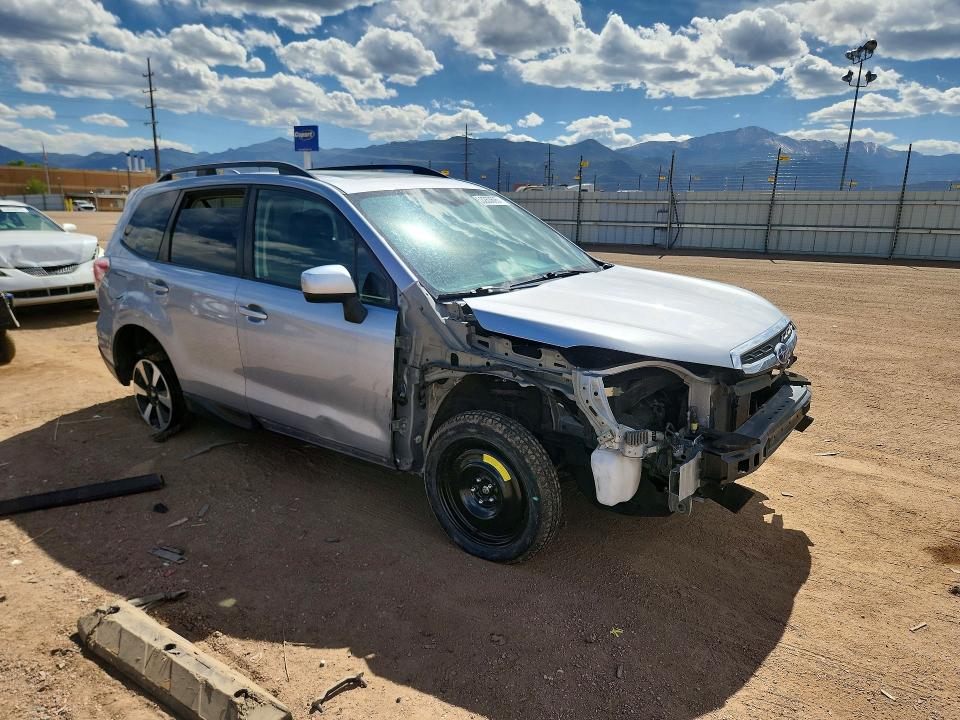 2017 Subaru VIN JF2SJAEC0HH491621 COPART salvage auction — SIDE, Co - Salvage Title, sold $2,250 on 2026-07-08 (photo 4)