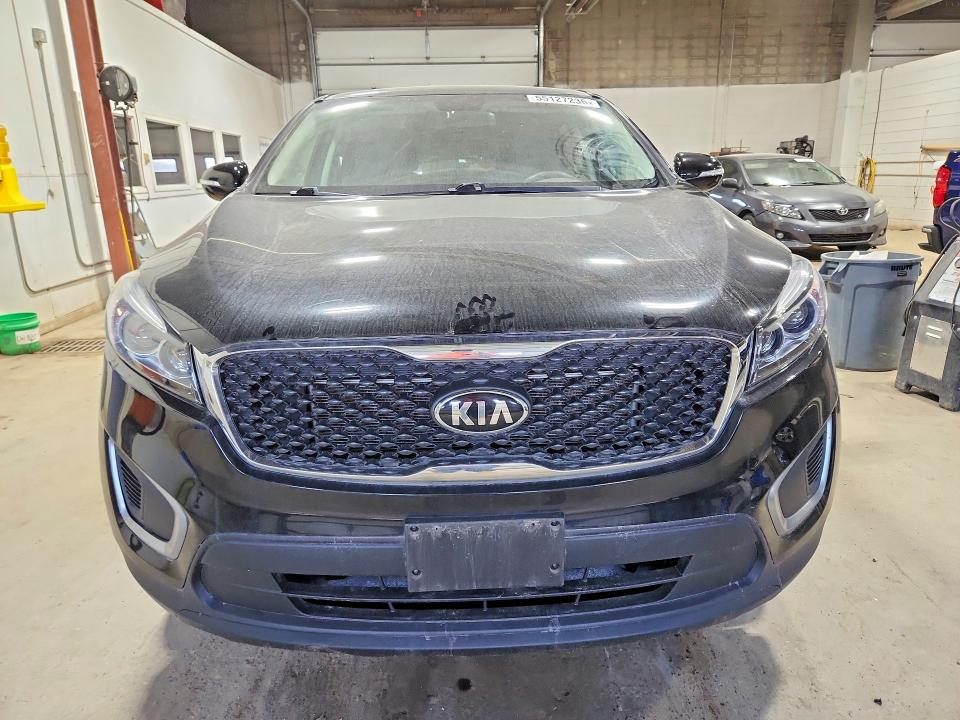 2016 Kia Sorento VIN 5XYPG4A36GG187243 COPART salvage auction — MECHANICAL, In - Certificate Of Title, sold $2,050 on 2026-07-02 (photo 5)