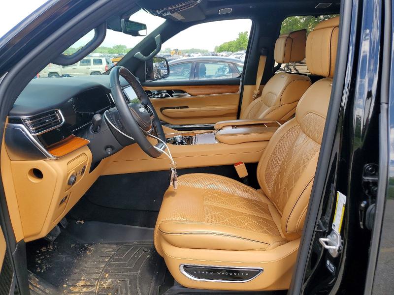 2023 Jeep Grand wagoneer VIN 1C4SJVGP4PS505138 COPART salvage auction — MINOR DENT/SCRATCHES, MO - CERTIFICATE OF TITLE, sold $40,750 on 2026-07-09 (photo 7)