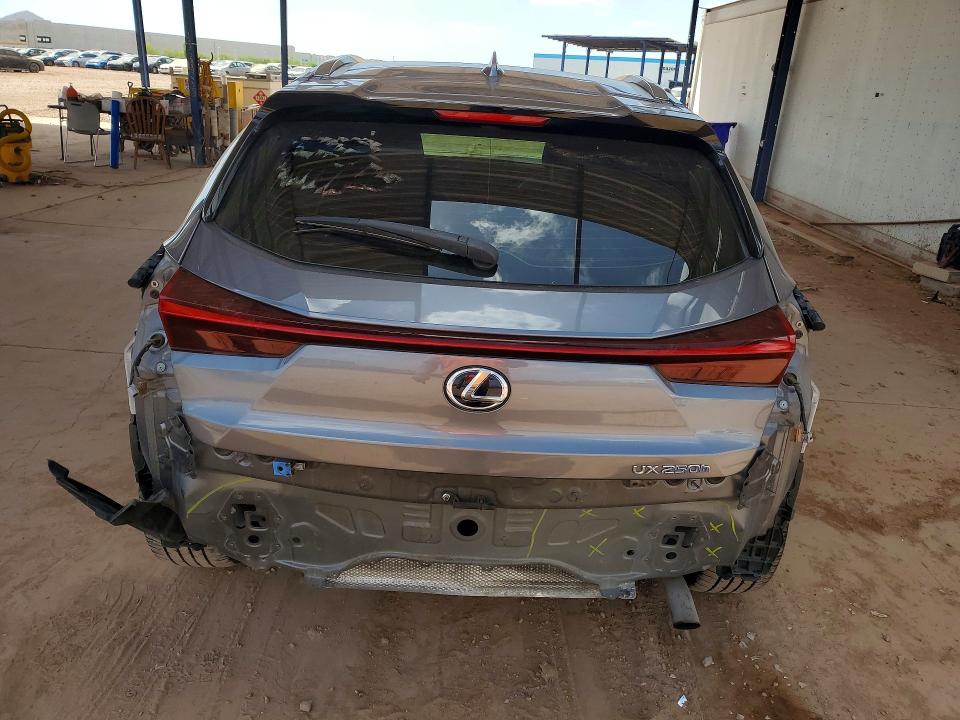 2019 Lexus Ux VIN JTHU9JBH8K2000303 COPART salvage auction — REAR END, Az - Cert Of Title - Salvage, sold $2,100 on 2026-07-21 (photo 6)