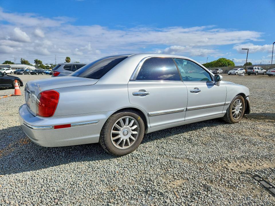 2004 Hyundai Xg VIN KMHFU45E04A320697 COPART salvage auction — FRONT END, CA - SALVAGE CERTIFICATE, sold $125 on 2026-07-31 (photo 3)