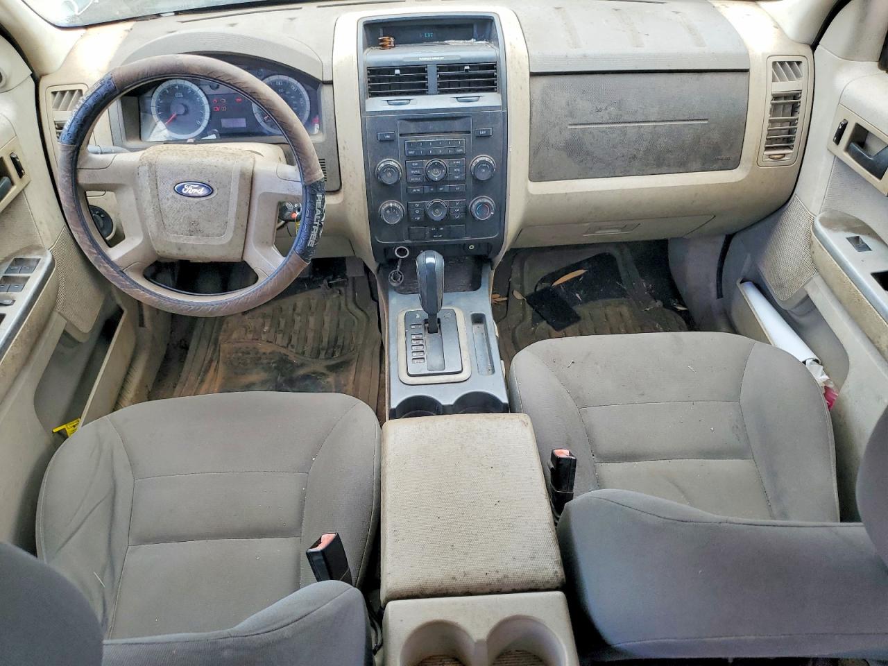 2008 Ford Escape VIN 1FMCU92Z58KB85451 COPART salvage auction — Water/Flood, HI - CERTIFICATE OF SALVAGE, sold $1 on 2026-06-29 (photo 8)