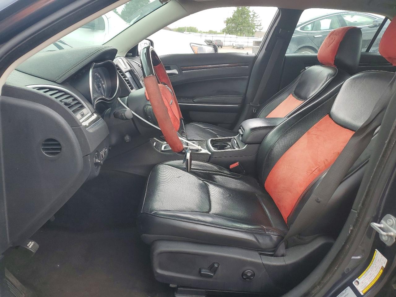 2017 Chrysler 300 VIN 2C3CCAEG1HH552117 COPART salvage auction — Rear End, OH - CERTIFICATE OF TITLE, sold $1,550 on 2026-09-16 (photo 7)