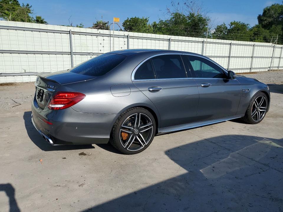 2018 Mercedes-benz E-klasse amg VIN WDDZF8KB8JA458941 COPART salvage auction — MINOR DENT/SCRATCHES, Tx - Certificate Of Title, sold $2,700 on 2026-07-28 (photo 3)