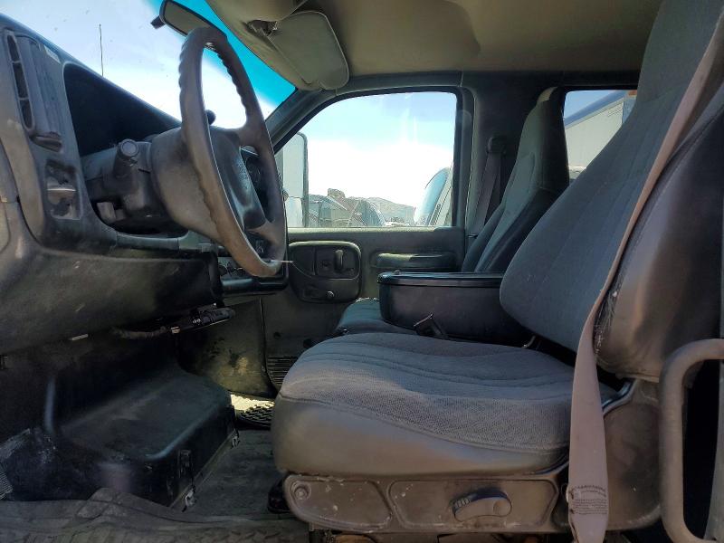 2006 Gmc C4500 VIN 1GDE4E12X6F402746 COPART salvage auction — SIDE, Nv - Salvage Title, sold $2,475 on 2026-07-09 (photo 7)