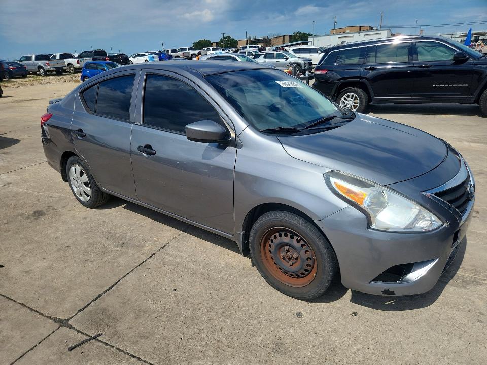 2016 Nissan Versa VIN 3N1CN7AP3GL836677 COPART salvage auction — NORMAL WEAR, Tx - Certificate Of Title, sold $600 on 2026-07-03 (photo 4)
