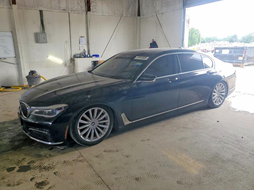 2016 BMW 7er VIN WBA7F0C50GGL99687 COPART salvage auction — MINOR DENT/SCRATCHES, Il - Certificate Of Title, sold $7,200 on 2026-07-29 (photo 1)