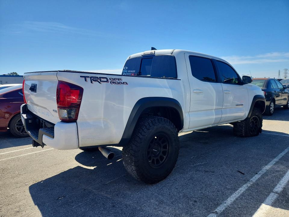 2018 Toyota Tacoma VIN 3TMAZ5CN4JM054351 COPART salvage auction — FRONT END, Ca - Salvage Certificate, sold $10,500 on 2026-07-30 (photo 3)