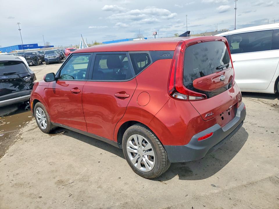 2026 Kia Soul VIN KNDJ23AU4M7754114 COPART salvage auction — SIDE, MI - CERT OF TITLE-SALVAGE VEHICLE, sold $300 on 2026-07-28 (photo 2)