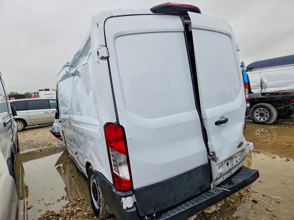2021 Ford Transit VIN 1FTBR1CG9MKA81426 COPART salvage auction — ROLLOVER, Tx - Nonrepairable Title, sold $7,500 on 2026-07-28 (photo 2)