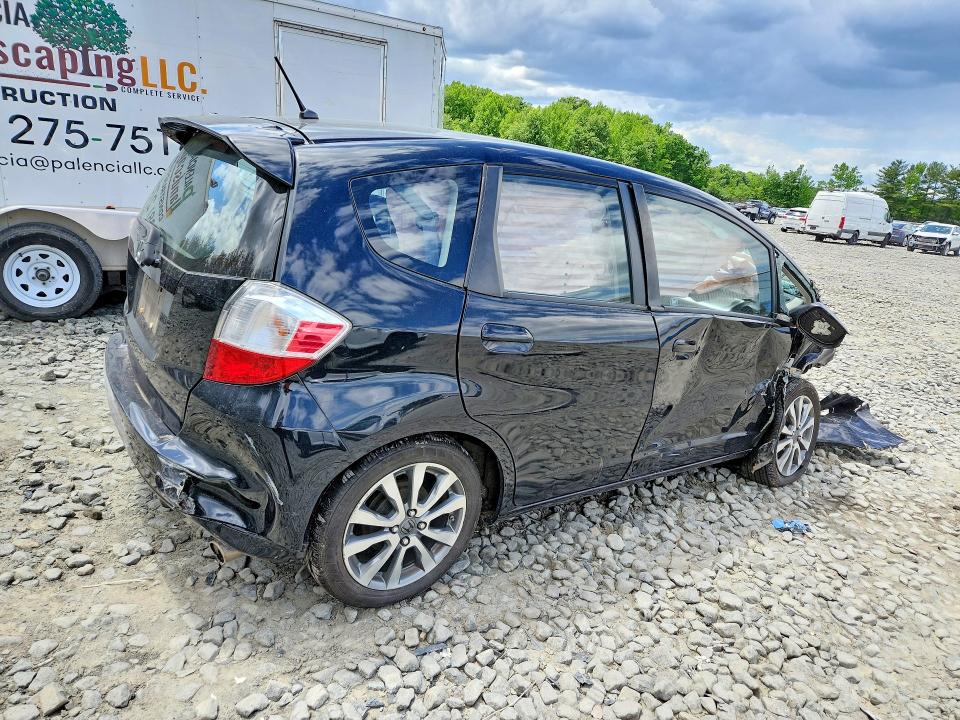 2013 Honda Fit VIN JHMGE8H5XDC067805 COPART salvage auction — FRONT END, Nj - Cert Of Title-Salvage, sold $275 on 2026-07-27 (photo 3)