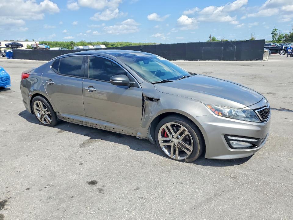 2013 Kia Optima VIN 5XXGR4A60DG179594 COPART salvage auction — SIDE, Fl - Cert Of Title Slvg Rebuildable, sold $925 on 2026-07-02 (photo 4)
