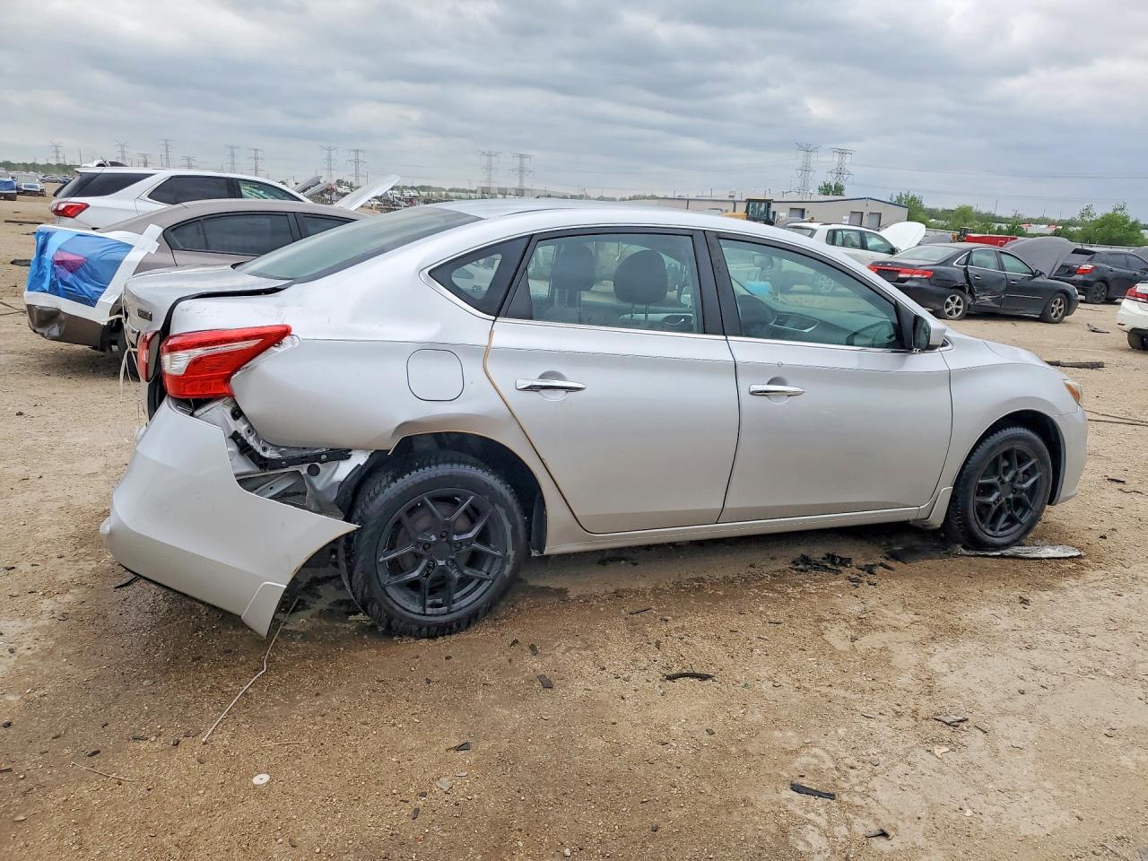 2017 Nissan Sentra VIN 3N1AB7AP4HY257850 COPART salvage auction — Rear End, IL - SALVAGE CERTIFICATE, sold $2,100 on 2026-06-30 (photo 3)