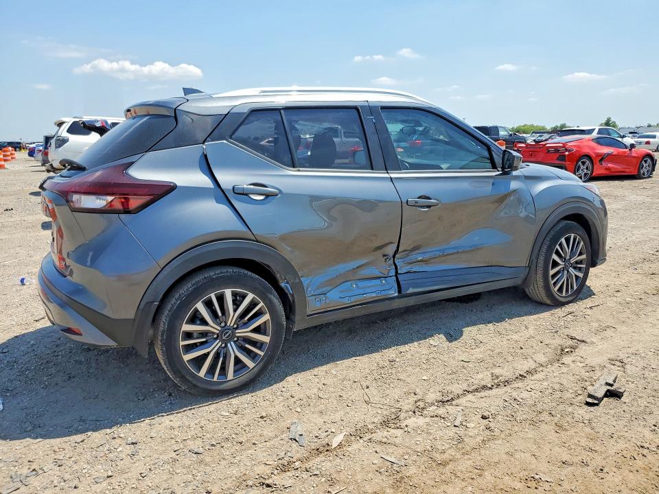 2024 Nissan Kicks VIN 3N1CP5CV3RL474055 COPART salvage auction — SIDE, Tx - Salvage Vehicle Title, sold $4,600 on 2026-07-02 (photo 3)