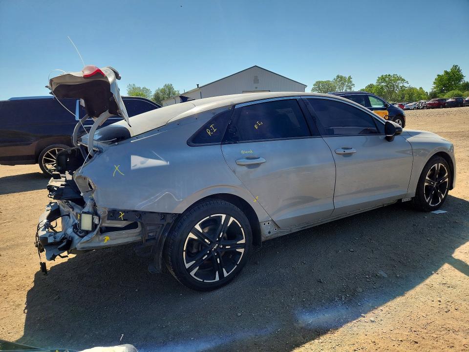 2023 Kia K5 VIN 5XXG64J26PG223592 COPART salvage auction — REAR END, Oh - Cert Of Title-Salvage, sold $650 on 2026-07-27 (photo 3)