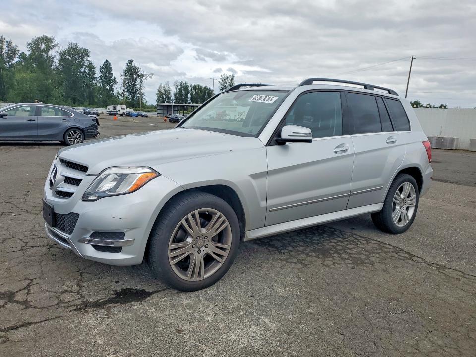 2015 Mercedes-benz VIN WDCGG8JB9FG401811 COPART salvage auction — SIDE, Or - Salvage Title Certificate, sold $4,200 on 2026-07-06 (photo 1)