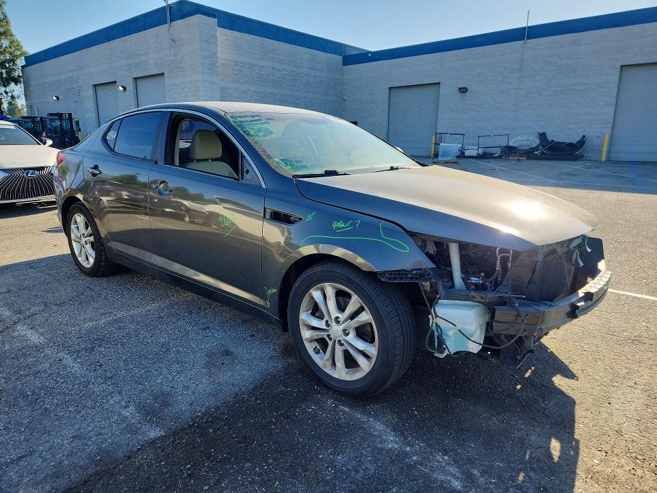 2012 Kia VIN 5XXGM4A72CG033221 COPART salvage auction — FRONT END, Ca - Salvage Certificate, sold $1,100 on 2026-07-07 (photo 4)