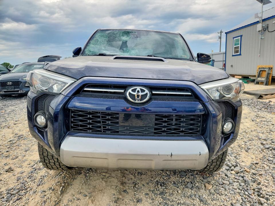 2020 Toyota VIN JTEBU5JR3L5792557 COPART salvage auction — HAIL, Mo - Salvage Certificate Of Title, sold $11,200 on 2026-07-08 (photo 5)