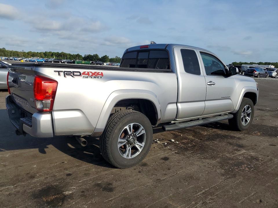 2017 Toyota Tacoma VIN 5TFSZ5AN9HX068743 COPART salvage auction — FRONT END, Fl - Cert Of Title Slvg Rebuildable, sold $9,000 on 2026-07-13 (photo 3)