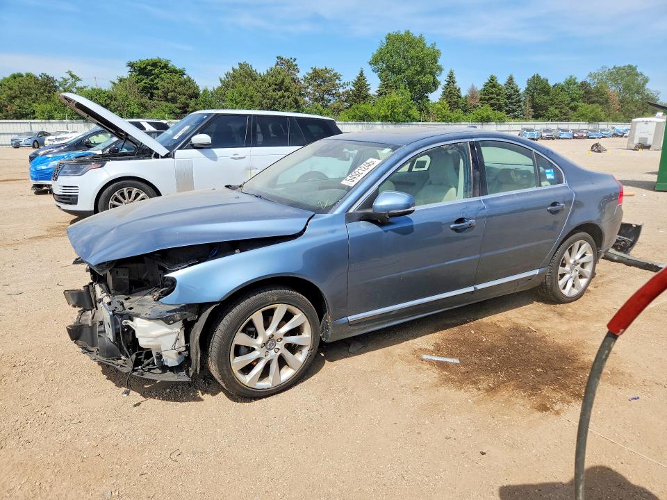 2012 Volvo VIN YV1902AH2C1157626 COPART salvage auction — FRONT END, Il - Salvage Certificate, sold $425 on 2026-07-07 (photo 1)