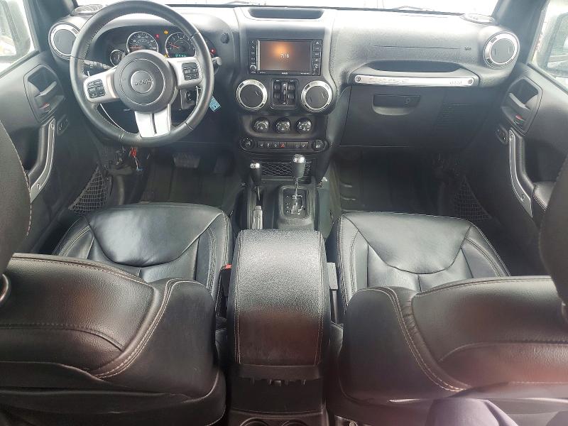2017 Jeep Wrangler unlimited VIN 1C4BJWEG3HL684485 COPART salvage auction — WATER/FLOOD, Fl - Cert Of Title-Slvg Rebld Flood, sold $9,700 on 2026-07-27 (photo 8)