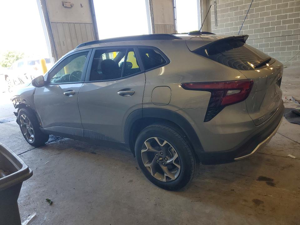 2025 Chevrolet Trax VIN KL77LHEP7SC199136 COPART salvage auction — FRONT END, Mo - Salvage Certificate Of Title, sold $70 on 2026-07-28 (photo 2)
