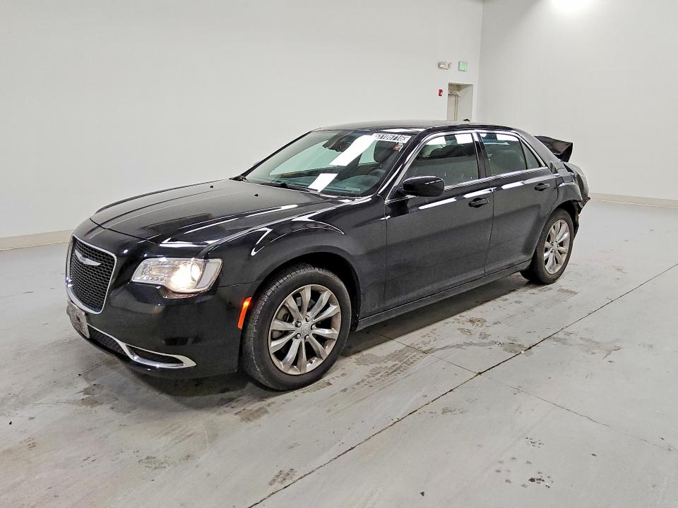 2022 Chrysler 300 VIN 2C3CCARG0NH205531 COPART salvage auction — REAR END, Va - Cert Of Title-Salvage Rebuilt, sold $1,700 on 2026-07-28 (photo 1)
