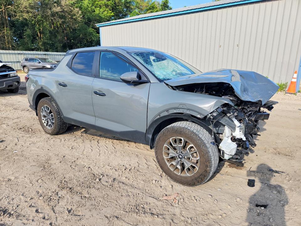 2023 Hyundai Santa cruz VIN 5NTJBDAE7PH042552 COPART salvage auction — FRONT END, Fl - Certificate Of Destruction, sold $4,000 on 2026-07-31 (photo 4)