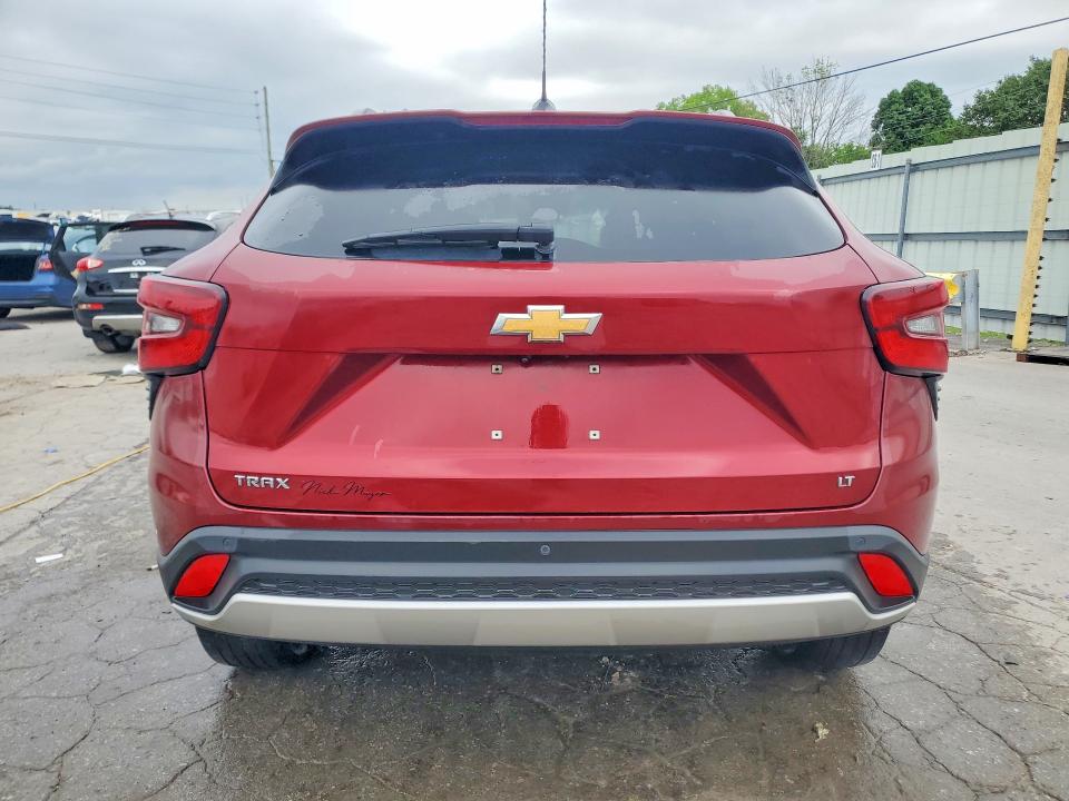 2024 Chevrolet Trax VIN KL77LHE29RC193403 COPART salvage auction — SIDE, Tn - Salvage Certificate, sold $6,300 on 2026-07-07 (photo 6)