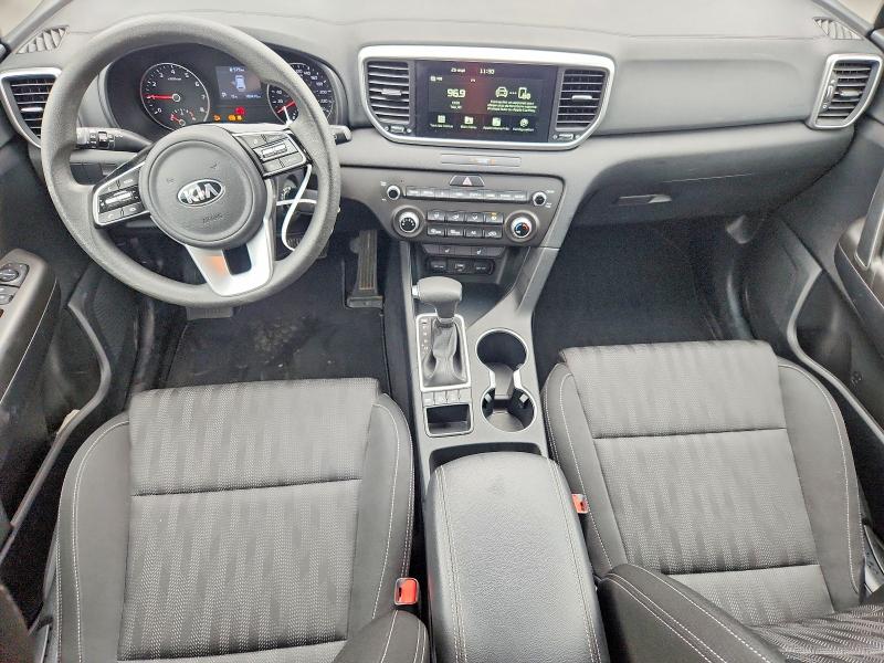 2021 Kia Sportage VIN KNDPMCAC2M7857737 COPART salvage auction — SIDE, Qc - Gravement Accidente, sold $5,200 on 2026-07-07 (photo 8)