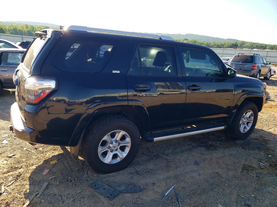2018 Toyota 4runner VIN JTEBU5JR3J5505506 COPART salvage auction — REAR END, VA - CERT OF TITLE - SALVAGE, sold $8,100 on 2026-07-06 (photo 3)