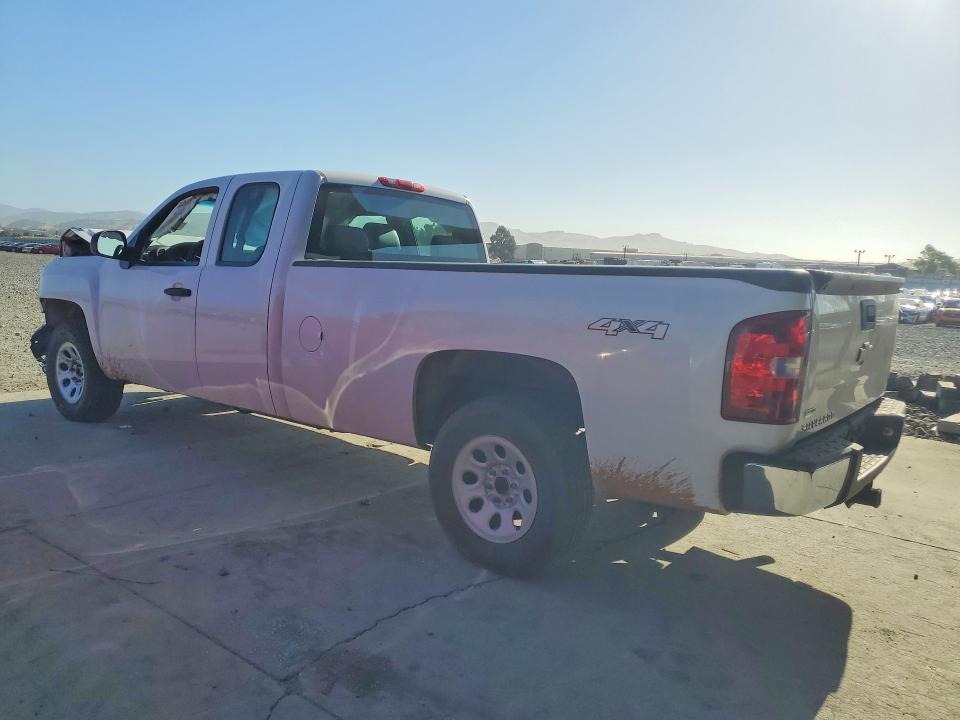 2011 Chevrolet VIN 1GCRKPE07BZ324922 COPART salvage auction — FRONT END, CA - SALVAGE CERTIFICATE, sold $1,750 on 2026-07-02 (photo 2)