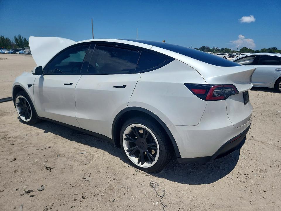 2023 Tesla VIN 7SAYGDEE7PA147079 COPART salvage auction — FRONT END, FL - CERT OF TITLE SLVG REBUILDABLE, sold $11,200 on 2026-07-02 (photo 2)