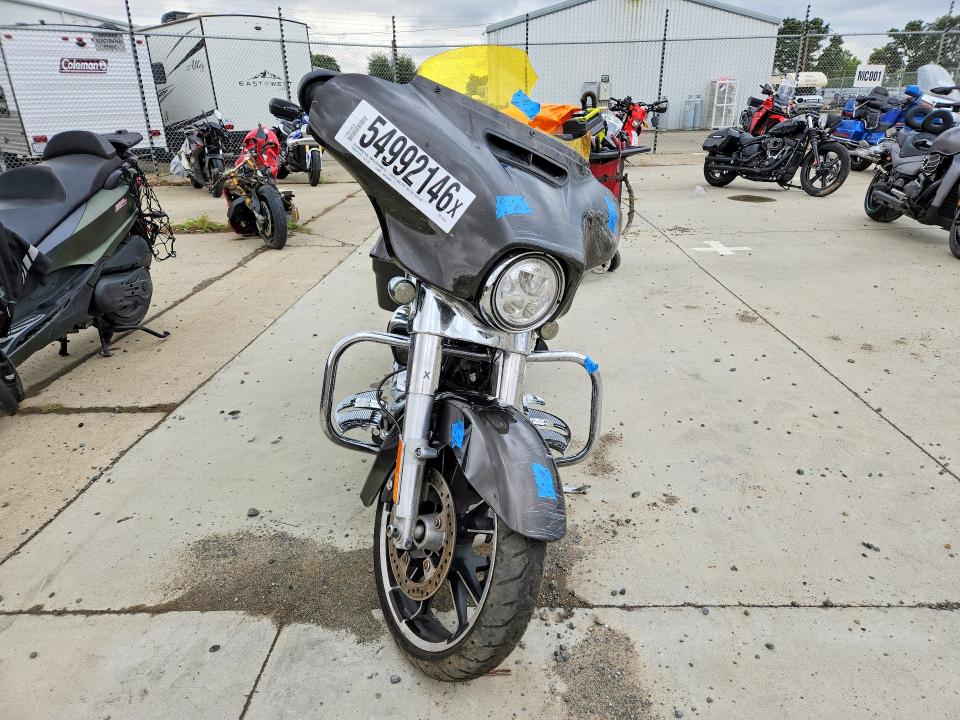 2021 Harley-davidson Flhx VIN 1HD1KBC28MB676681 COPART salvage auction — ALL OVER, Ca - Salvage Certificate, sold $7,800 on 2026-07-09 (photo 2)