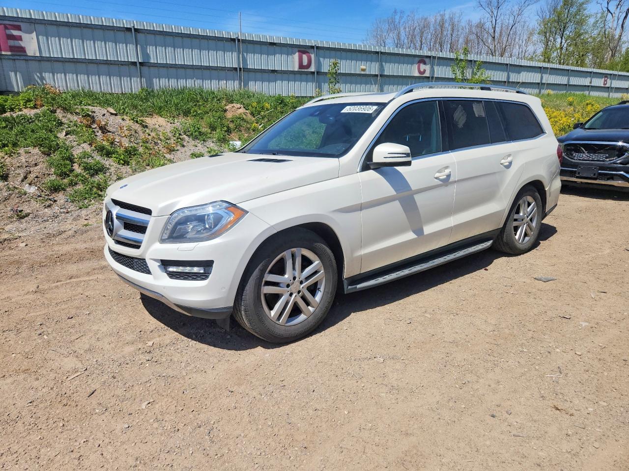 2013 Mercedes-Benz GL-Class VIN 4JGDF7CE2DA262923 — COPART salvage auction photo