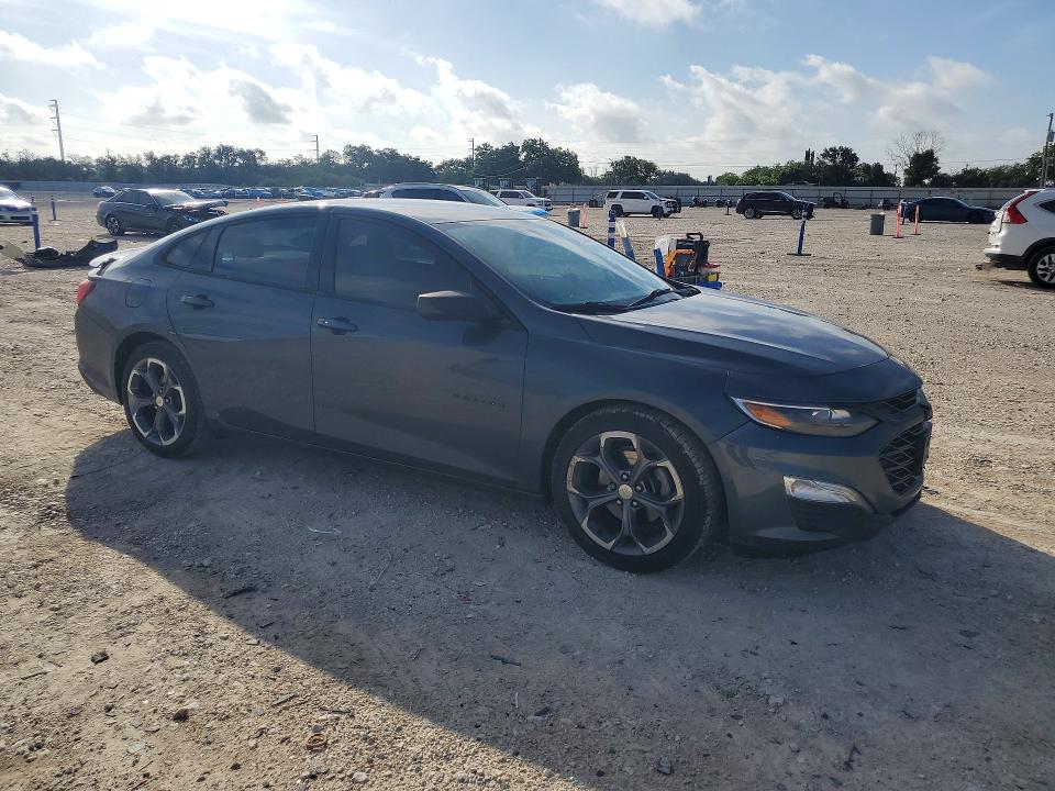 2019 Chevrolet Malibu VIN 1G1ZG5ST2KF194983 COPART salvage auction — SIDE, Tx - Salvage Vehicle Title, sold $2,750 on 2026-07-09 (photo 4)