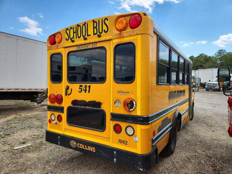 2014 Thomas Minotour g3500 VIN 1GB0G2BA7E1172108 COPART salvage auction — MINOR DENT/SCRATCHES, NY - CERTIFICATE OF TITLE, sold $1,600 on 2026-09-11 (photo 4)