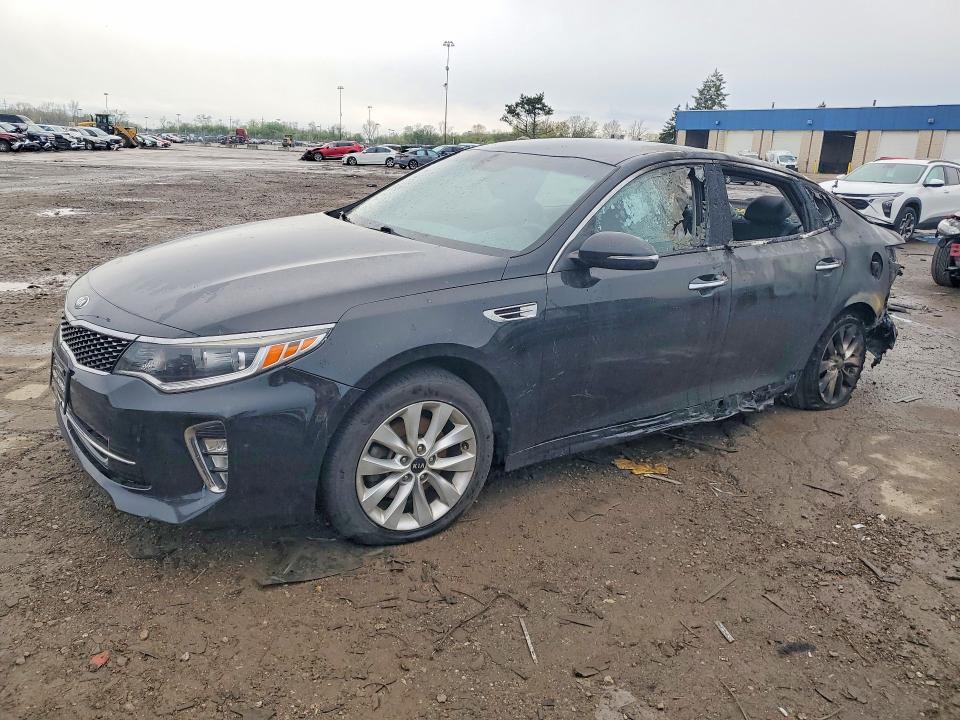 2018 Kia Optima VIN 5XXGT4L33JG217187 COPART salvage auction — BURN, Oh - Cert Of Title-Salvage, sold $625 on 2026-07-07 (photo 1)