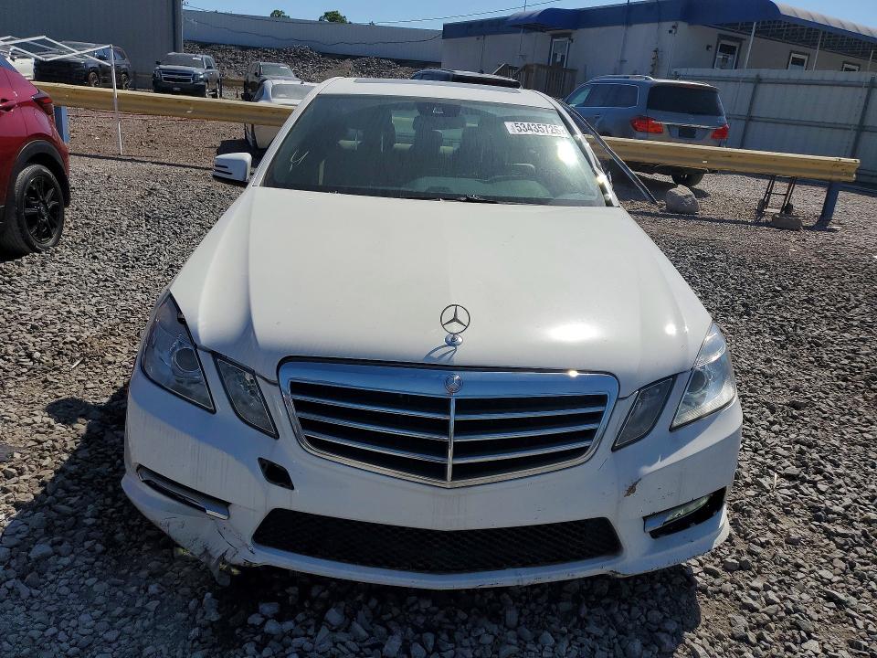 2013 Mercedes-benz E-klasse VIN WDDHF5KB8DA725834 COPART salvage auction — SIDE, Al - Cert Of Title-Salvage Title, sold $250 on 2026-07-28 (photo 5)